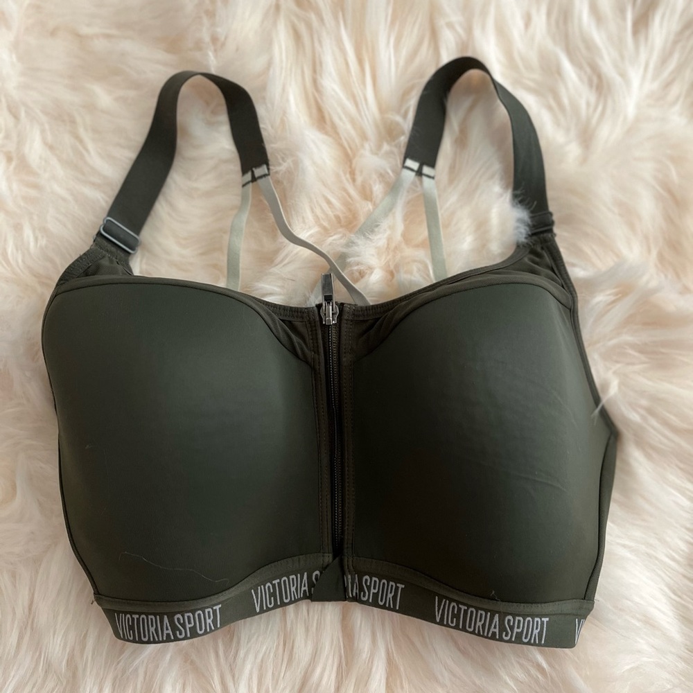 Victoria Sports Bra